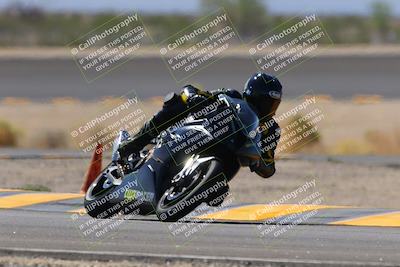 media/Oct-08-2022-SoCal Trackdays (Sat) [[1fc3beec89]]/Turn 14 (1050am)/